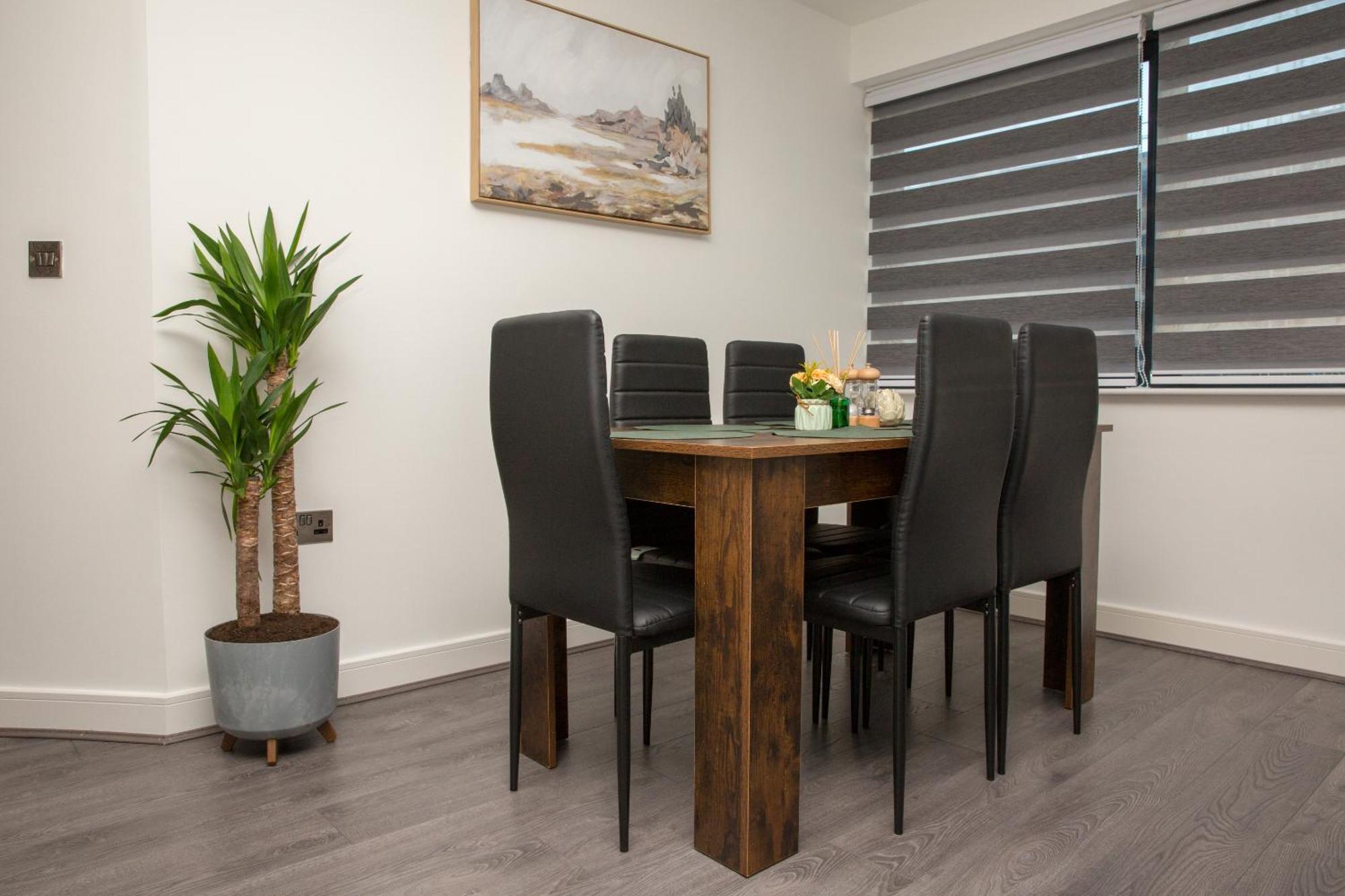 Sweet Stay, 2 Bed Apartment Birmingham Room photo